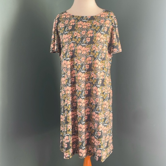 Tash + Sophie Floral Dress - Picture 2 of 8